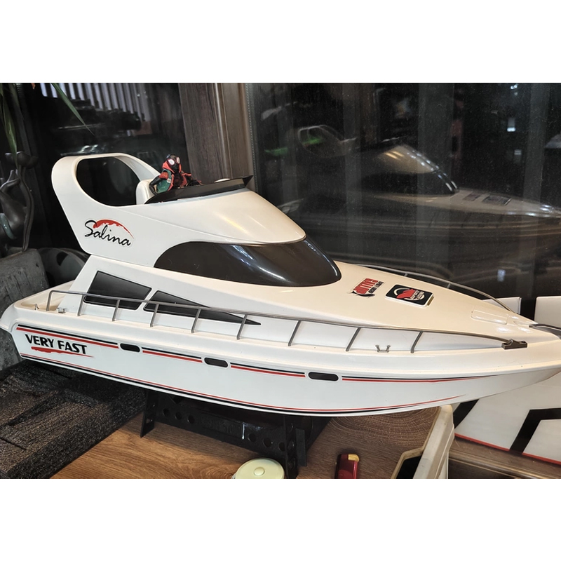 Model Kit Yacht - Barco de Controle Remoto de Alta