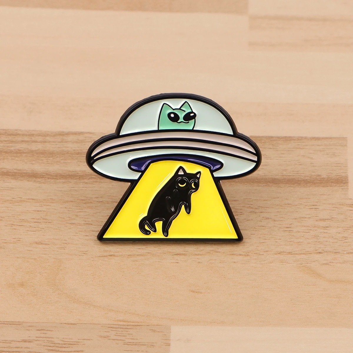 Ufo alienígena esmalte pino ga - Model Kit Ufo avaliação e preço