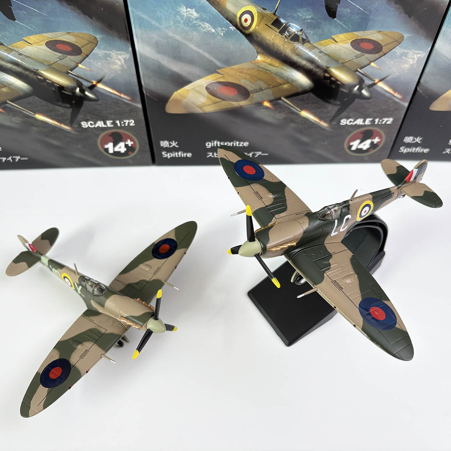Modelo de Avião de Combate Bri - Model Kit Spitfire avaliação e preço